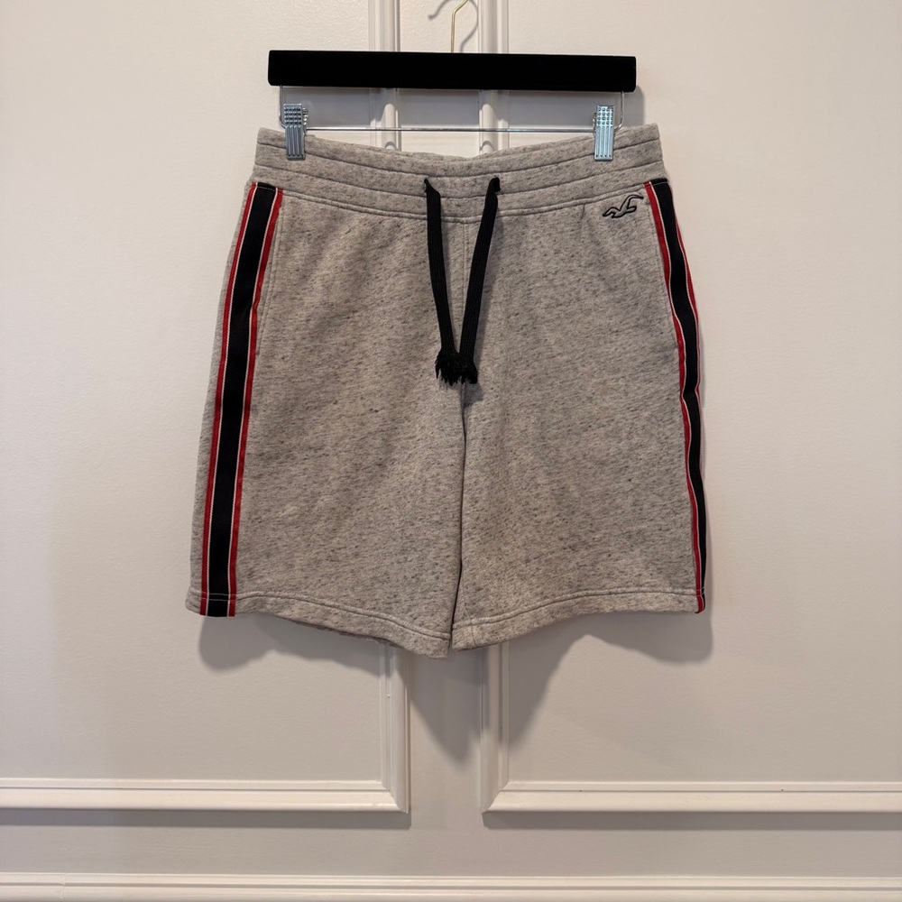 Hollister‎ Men's Sweat Shorts Small Red Black Stripe Drawstring Lounge Shorts